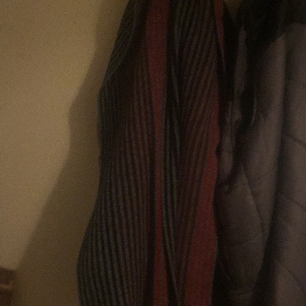 Men’s Scarf.